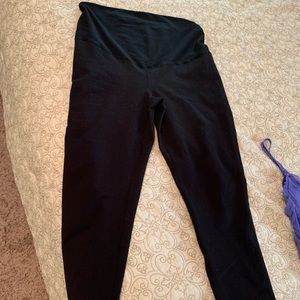 Maternity leggings
